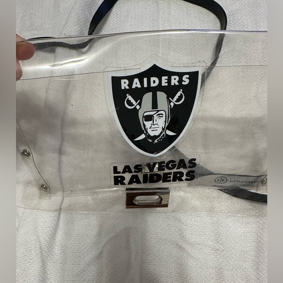 ★SOLD ON MERCARI★ Raiders Littlearth NFL Clear Envelope Purse With Black Strap - Picture 2 of 4